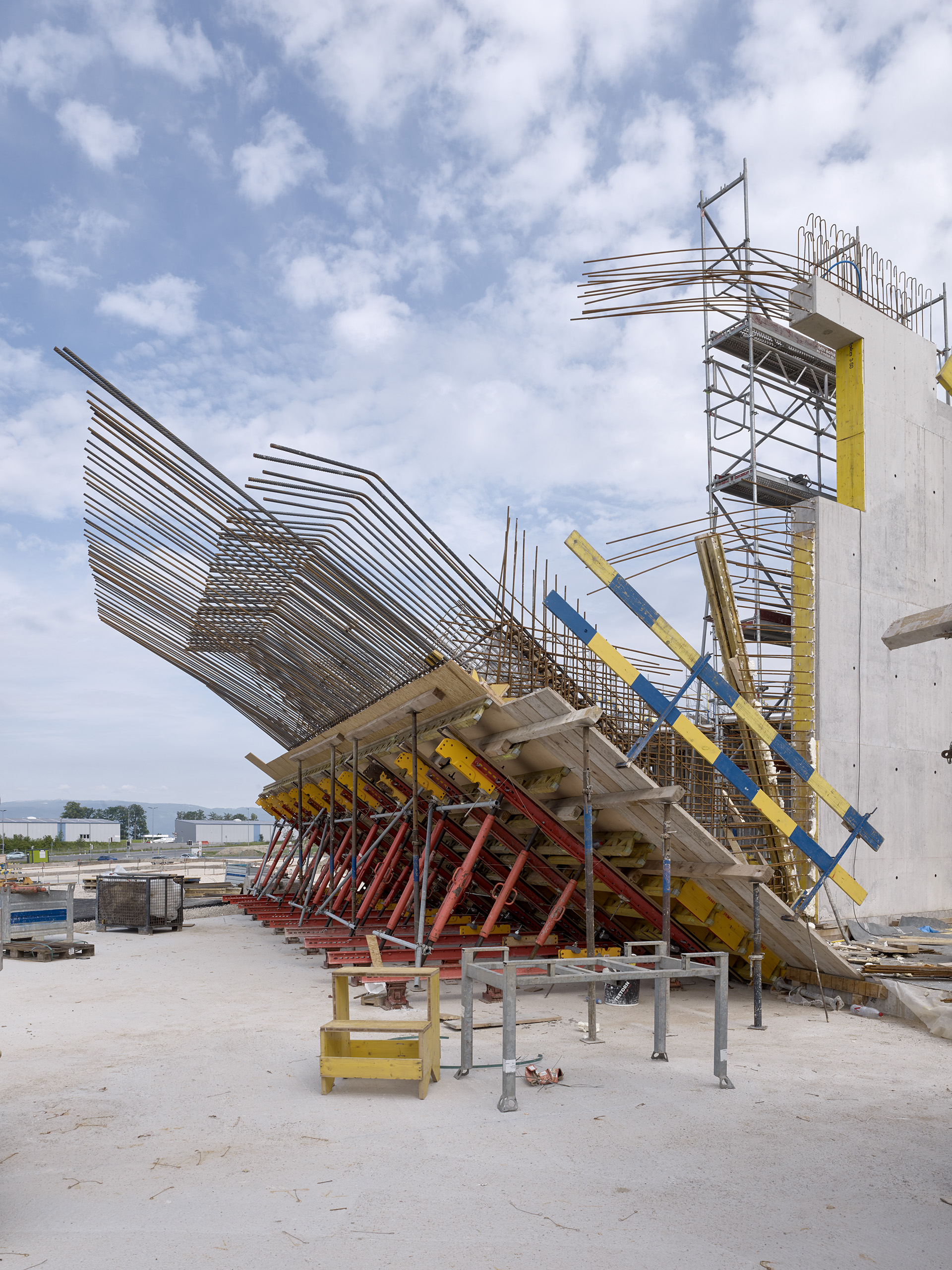 Stade de la Tuilière, Lausanne